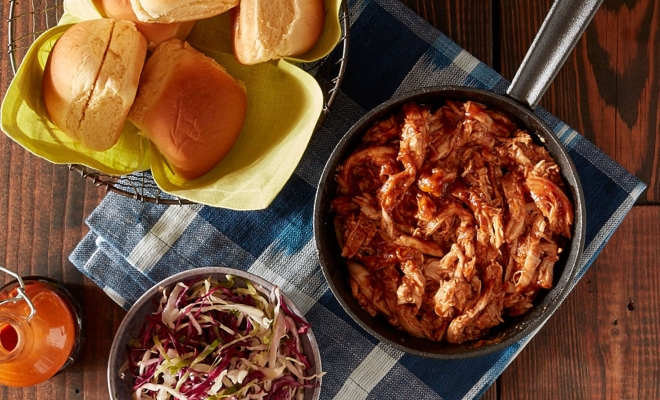 
Pulled BBQ Chicken Sliders
