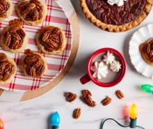 Caramel Pecan Pie Cookies